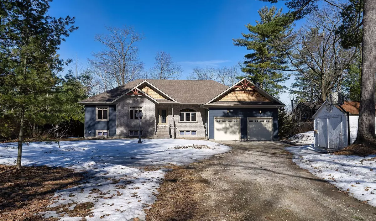 Wasaga Beach, ON L9Z 2T4,229 Sunnidale RD