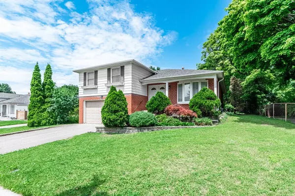 Toronto C15, ON M2J 1B5,34 Elfindale CRES