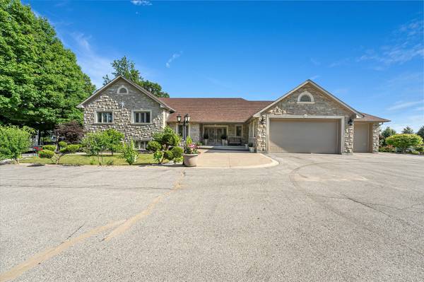 2981 Ninth Line, Bradford West Gwillimbury, ON L3Z 2A5