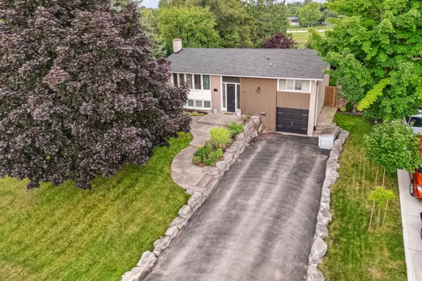 Oakville, ON L6H 2J7,1284 Elgin CRES