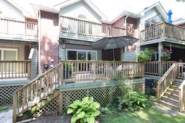 Lambton Shores, ON N0M 1T0,55 Lake RD W #21