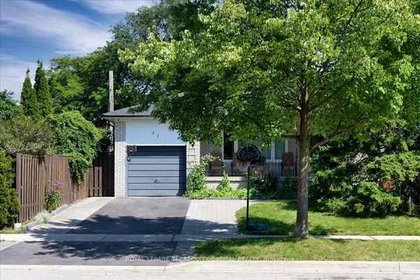 Toronto, ON M9C 4C3,42 Richland CRES