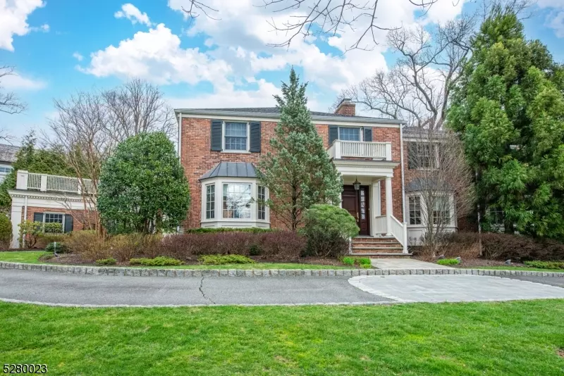 139 Fairfield Drive, Millburn Twp., NJ 07078