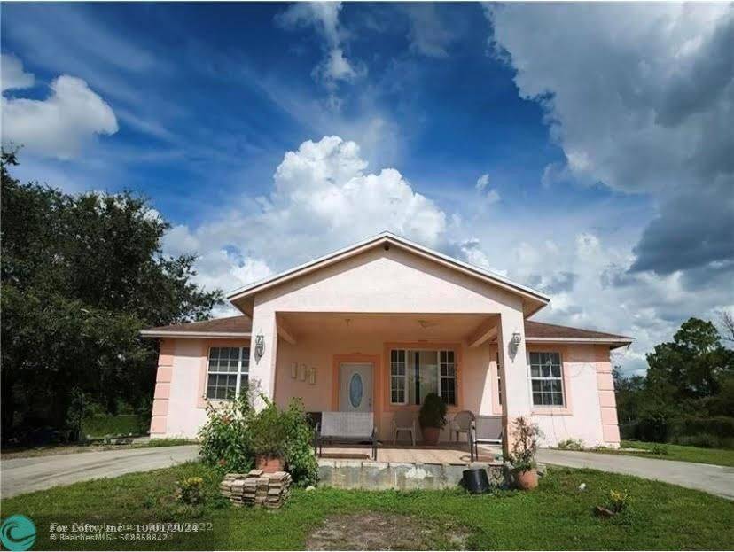 Clewiston, FL 33440,415 N Hacienda