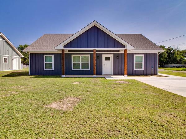 318 W Oak Street, Stroud, OK 74079