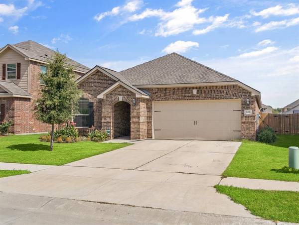 125 Magnolia Drive, Sanger, TX 76266