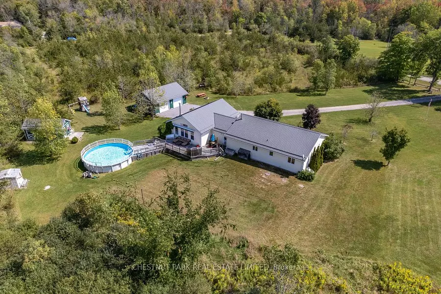 152 School House RD, Prince Edward County, ON K0K 2P0