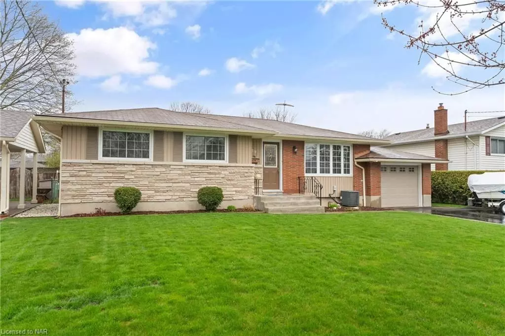 St. Catharines, ON L2M 2T4,39 LOCKVIEW CRES