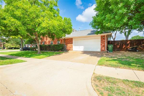 Flower Mound, TX 75028,2117 Kings Drive