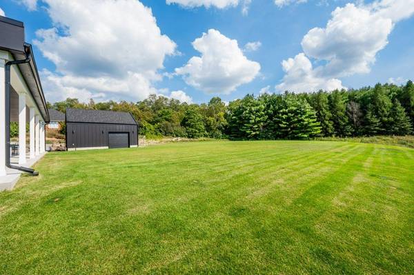 Puslinch, ON N1H 6J3,6565 Forestell RD