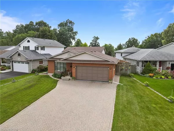 Niagara Falls, ON L2G 7T1,7353 LAKEWOOD CRES