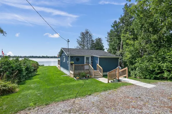 Kawartha Lakes, ON K0M 2C0,2 Beach RD