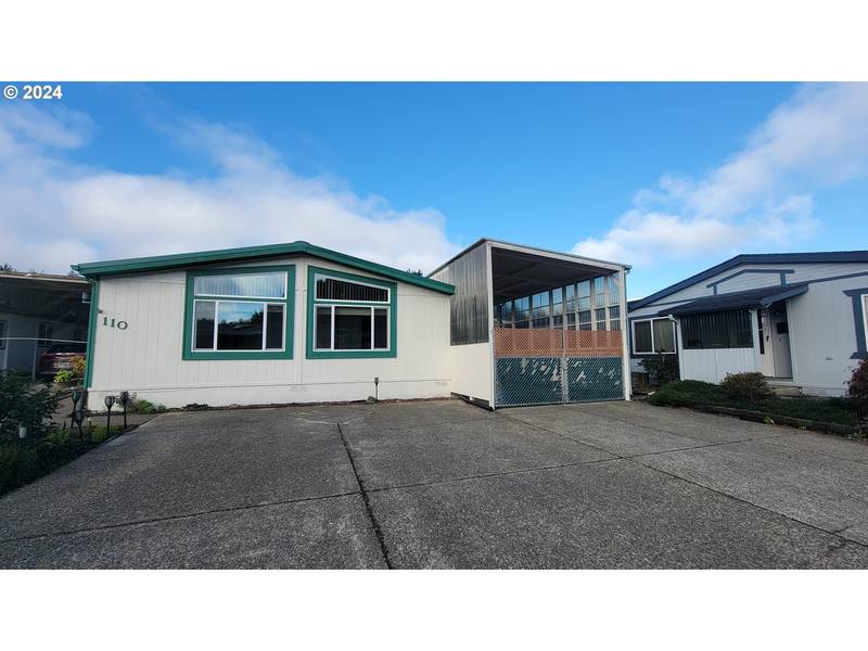 100 RIVER BEND RD #110, Reedsport, OR 97467