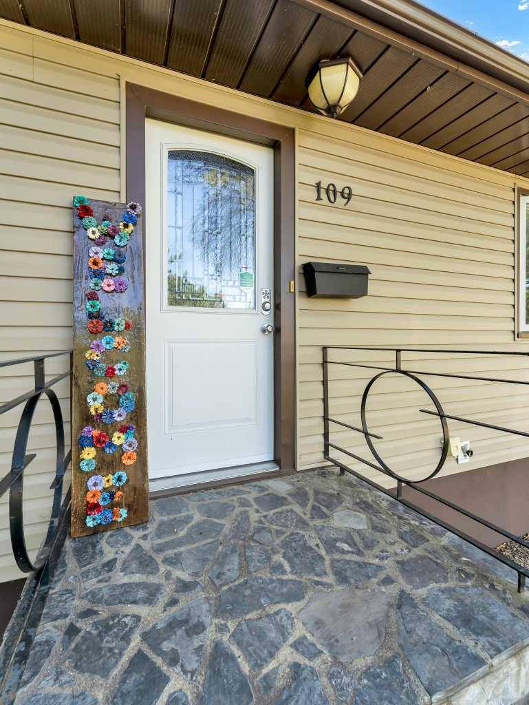 Medicine Hat, AB T1A 5S2,109 9 ST NE