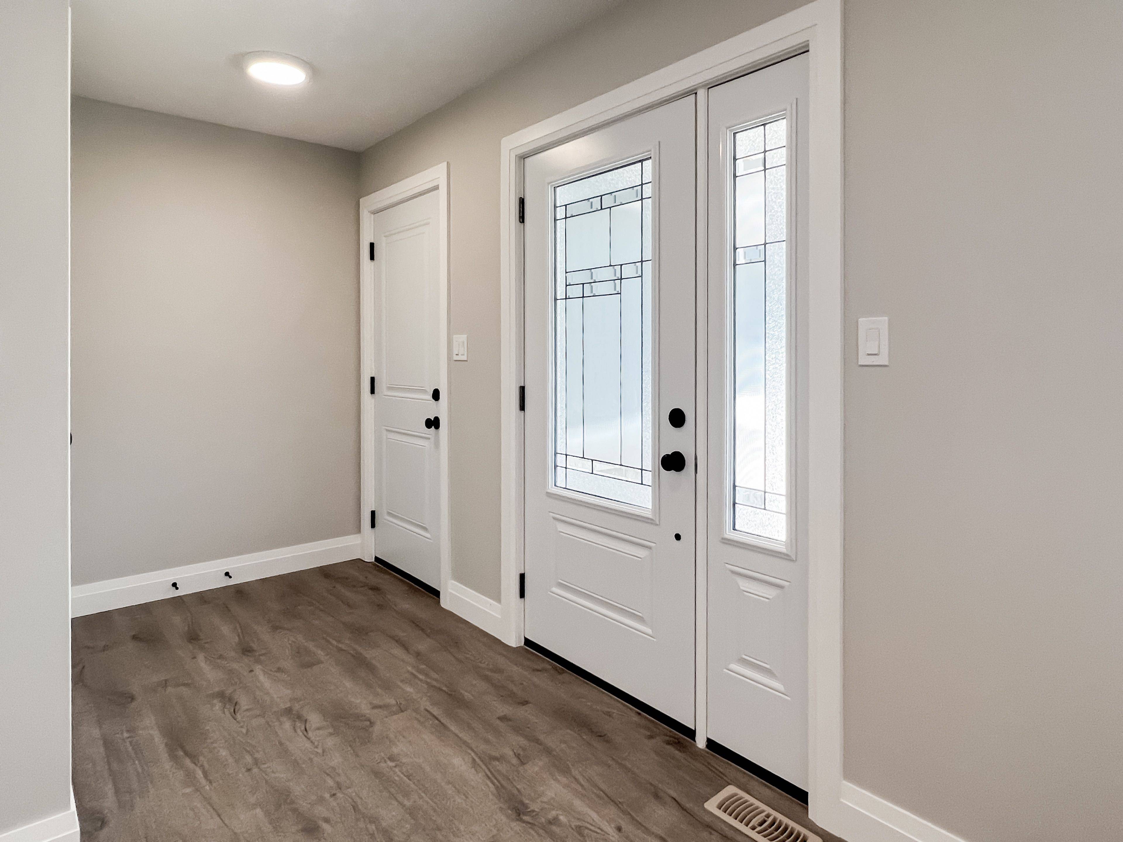 Minto, ON N0G 1Z0,127 Elora ST N