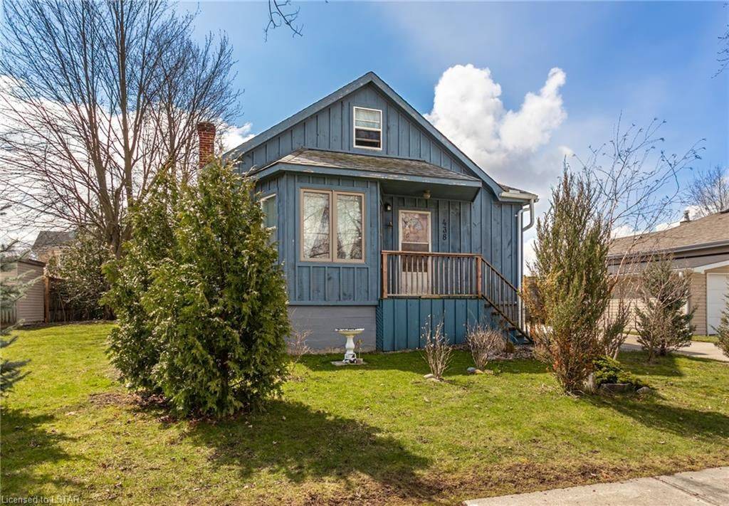 Warwick, ON N0M 2S0,438 HURON STREET ST