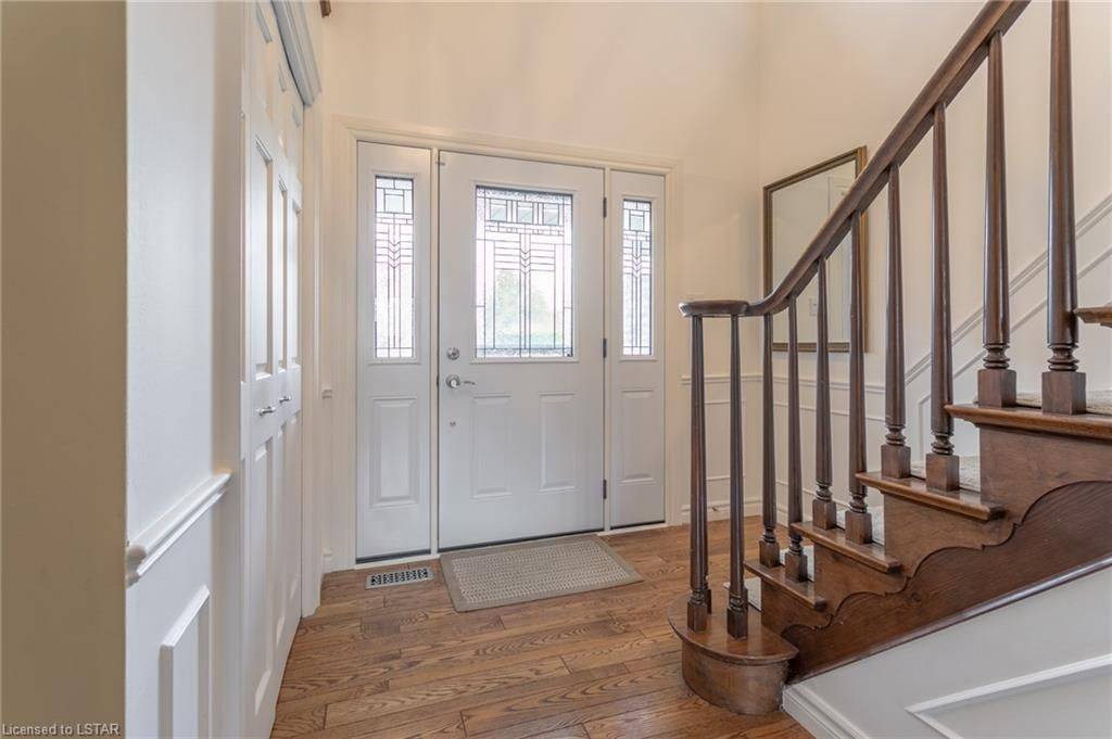 London, ON N6K 1W2,28 HILLSMOUNT RD
