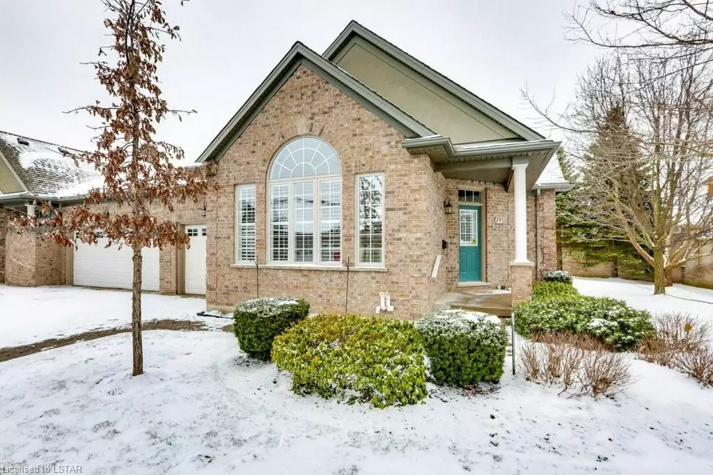 Middlesex, ON N6G 5L3,575 MCGARRELL PL #19