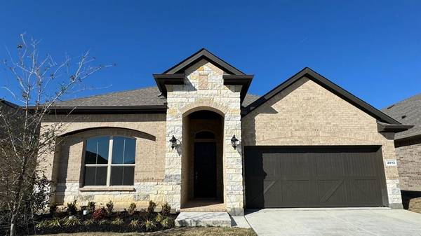 2012 WINDSOR Drive, Argyle, TX 76226