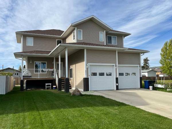 4417 52A ST, Grimshaw, AB T0H1W0