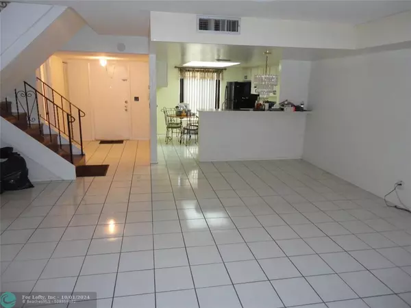 Fort Lauderdale, FL 33313,2739 NW 47th Ln  #2739