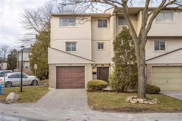 Middlesex, ON N6C 5B4,300 SANDRINGHAM CRES #48