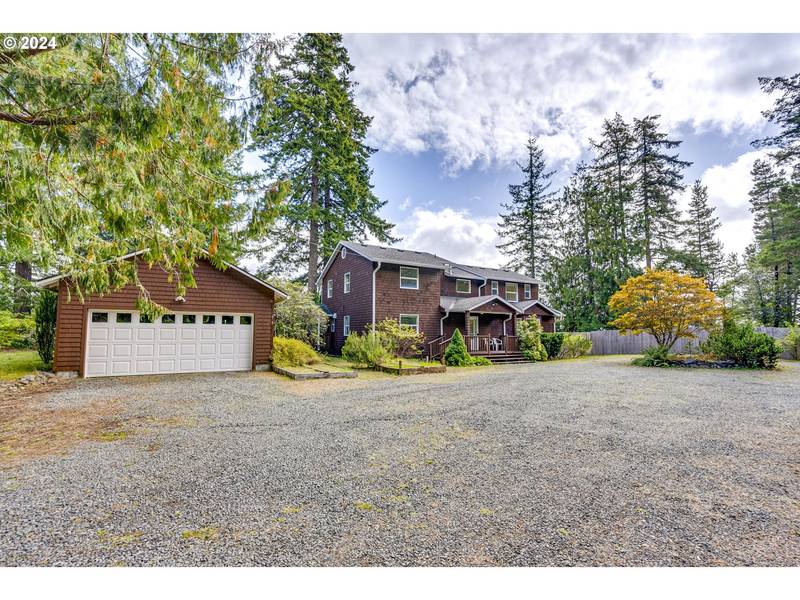 11015 SEAMONT WAY, Nehalem, OR 97131