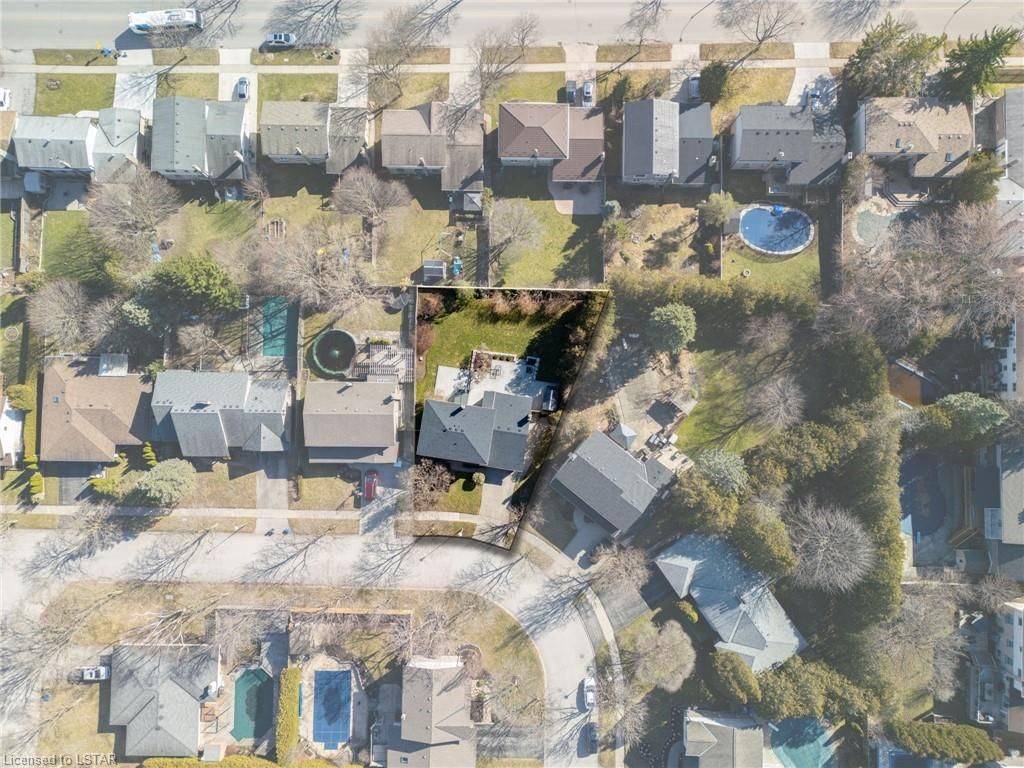 London, ON N6K 1W1,49 HILLSMOUNT RD
