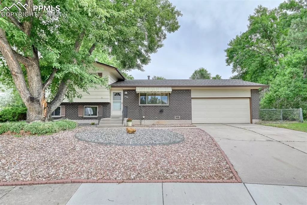 Colorado Springs, CO 80915,1349 Doyle PL