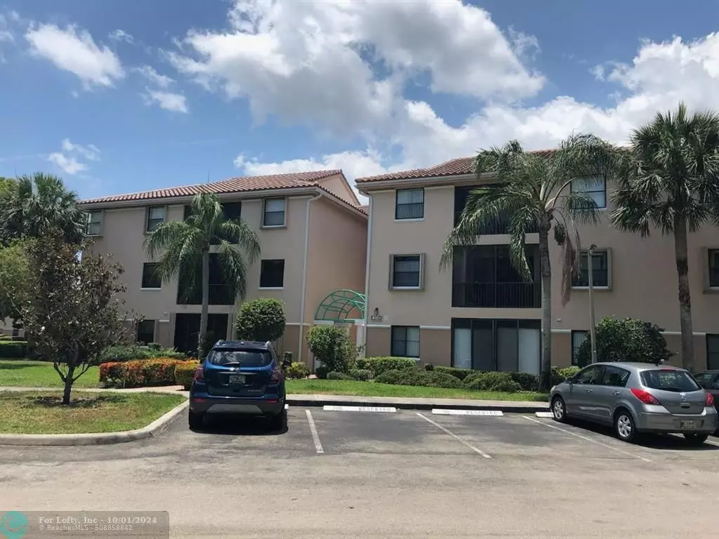 Coconut Creek, FL 33073,4151 CORAL TREE CIRCLE  #257