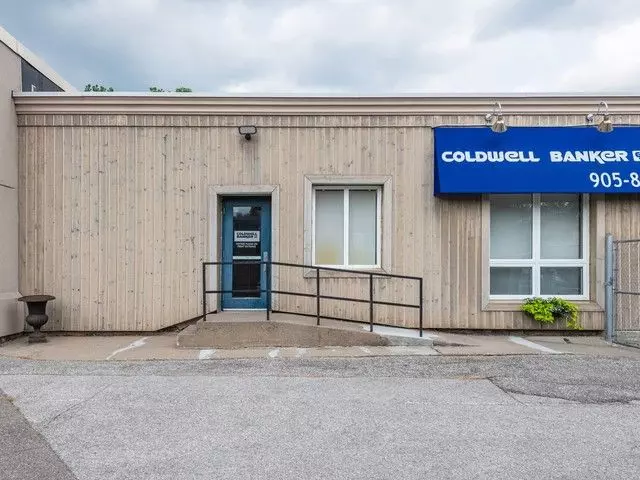 Caledon, ON L7E 1C1,23 Mill ST #Main Fl