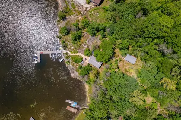 Georgian Bay, ON P0E 1E0,6932 Island 1810/Bone Island N/A