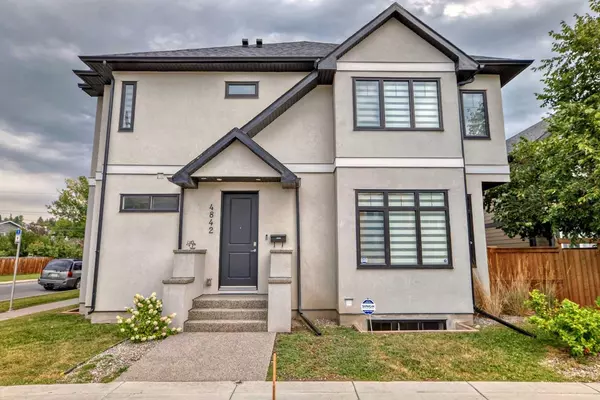 Calgary, AB T3B 0B7,4842 Bowness RD NW