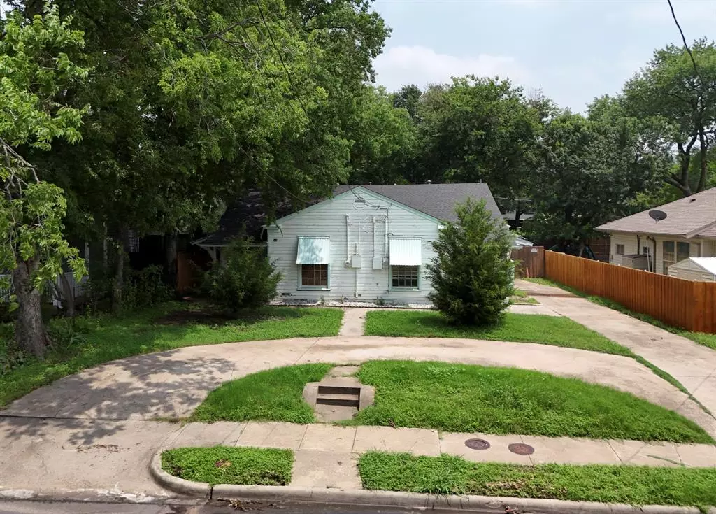 Dallas, TX 75214,5532 Junius Street