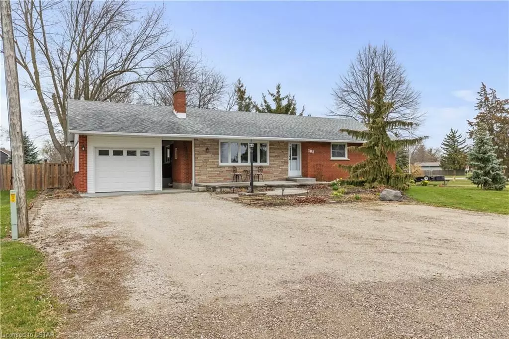 Lambton Shores, ON N0M 2N0,108 ONTARIO ST