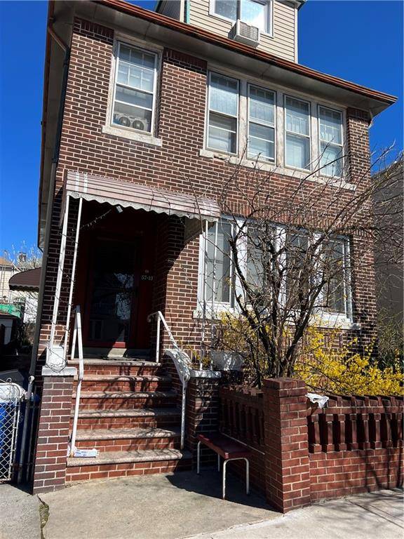 57-19 64th ST, Maspeth, NY 11378