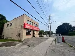 Toronto C07, ON M2R 1P6,235 Senlac RD