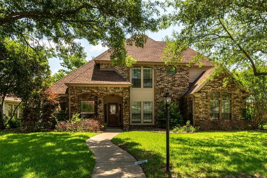 2608 Foxcreek Drive, Richardson, TX 75082