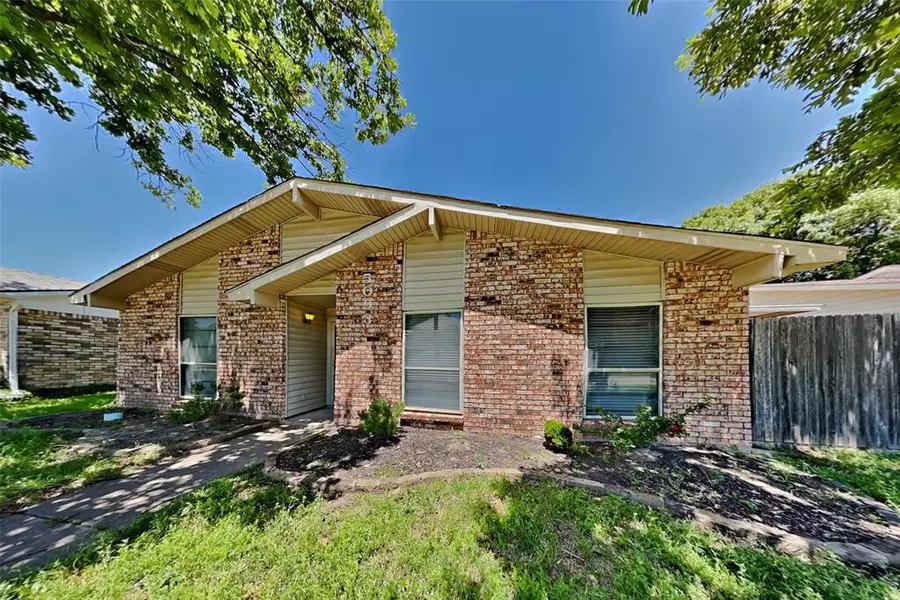 5093 Roberts Drive, The Colony, TX 75056