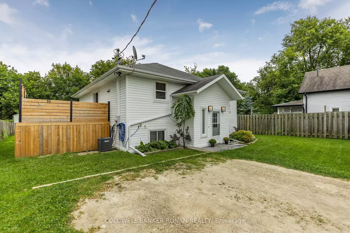 Melancthon, ON L9V 3E9,19 Addeson ST