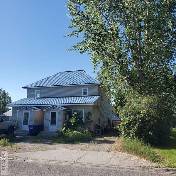 436 W 4th N, St Anthony, ID 83445