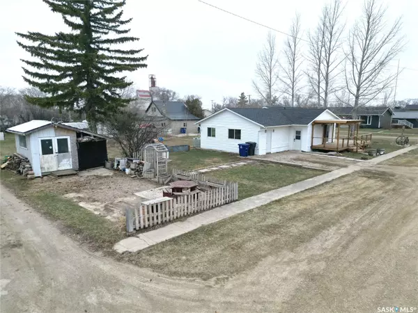 Loreburn, SK S0H 1J0,314 Saskatchewan AVENUE