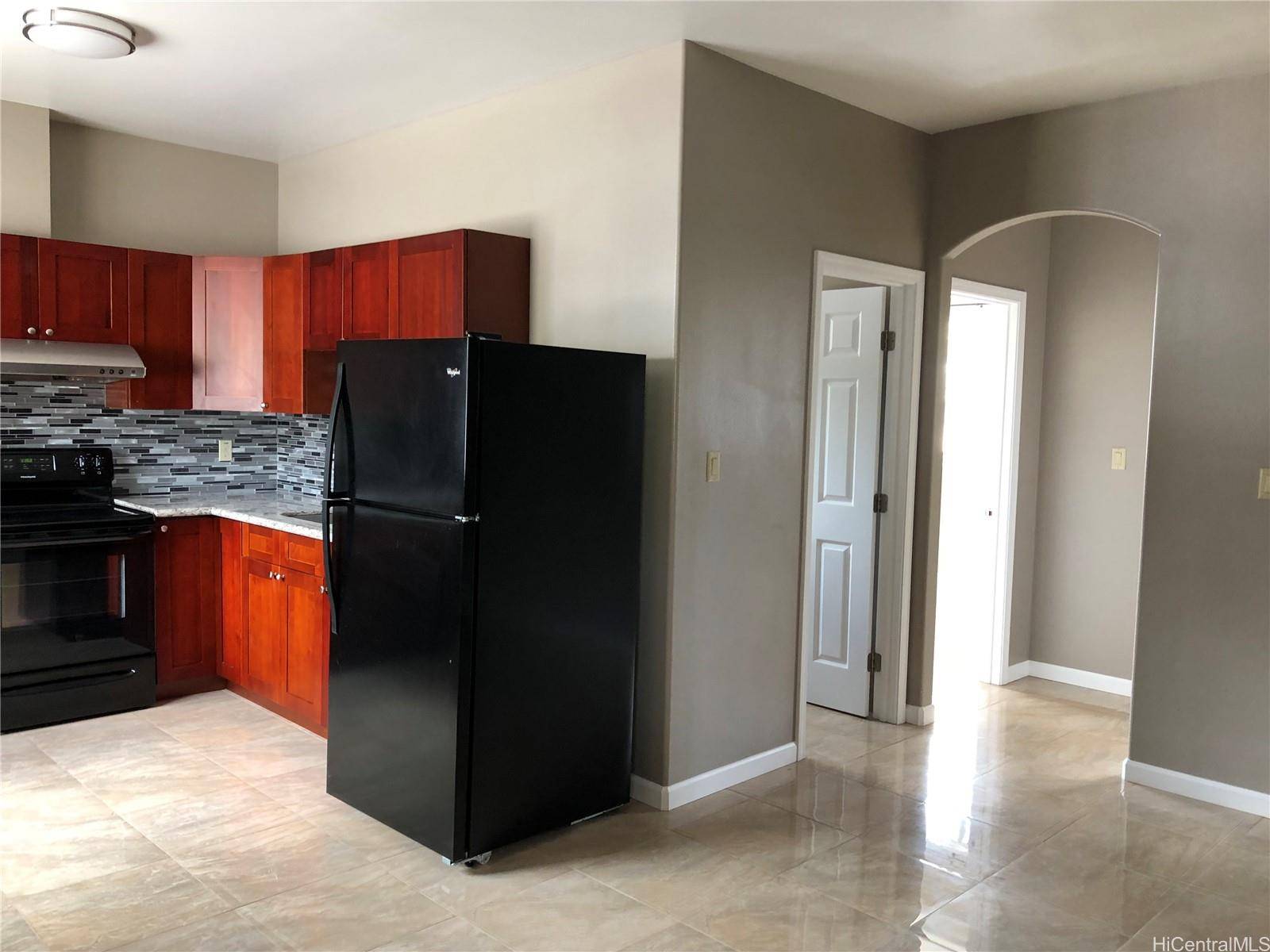 Honolulu, HI 96816,3232 Ahinahina Place #3