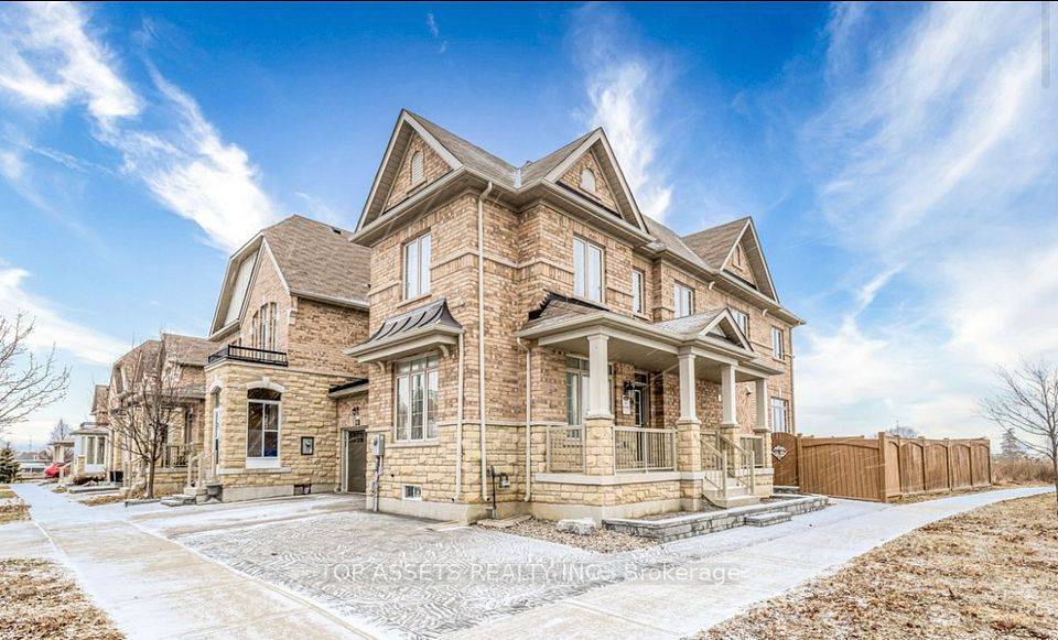 Markham, ON L6C 0T4,84 Living CRES