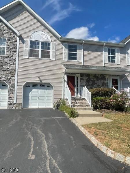 3 Dina Ln, Franklin Twp., NJ 08873