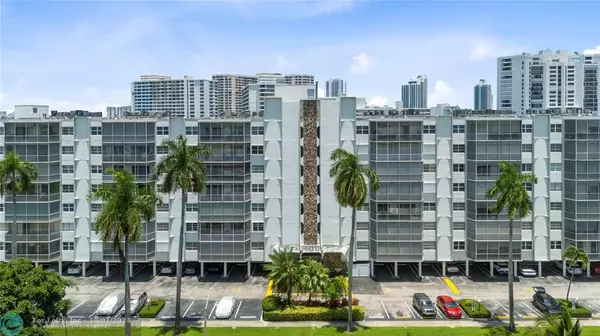 400 Diplomat Pkwy  #403, Hallandale Beach, FL 33009