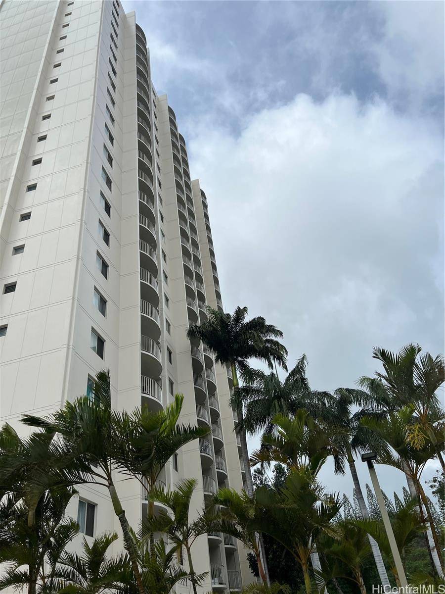 98-1038 Moanalua Road #7-801, Aiea, HI 96701