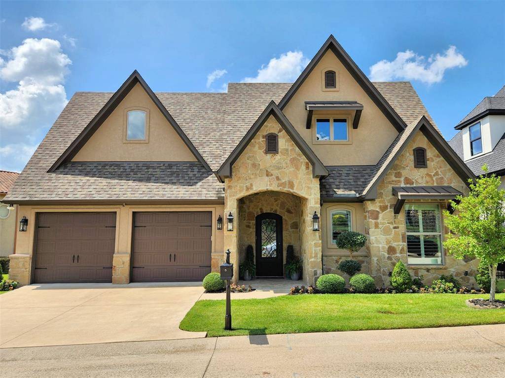 Tyler, TX 75703,944 La Vista Drive