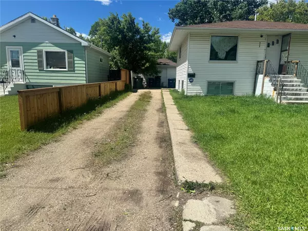 Saskatoon, SK S7M 3E6,425 V AVENUE S