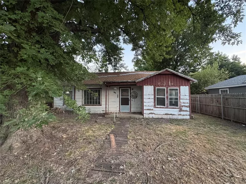 129 E Jefferson Street, Pauls Valley, OK 73075